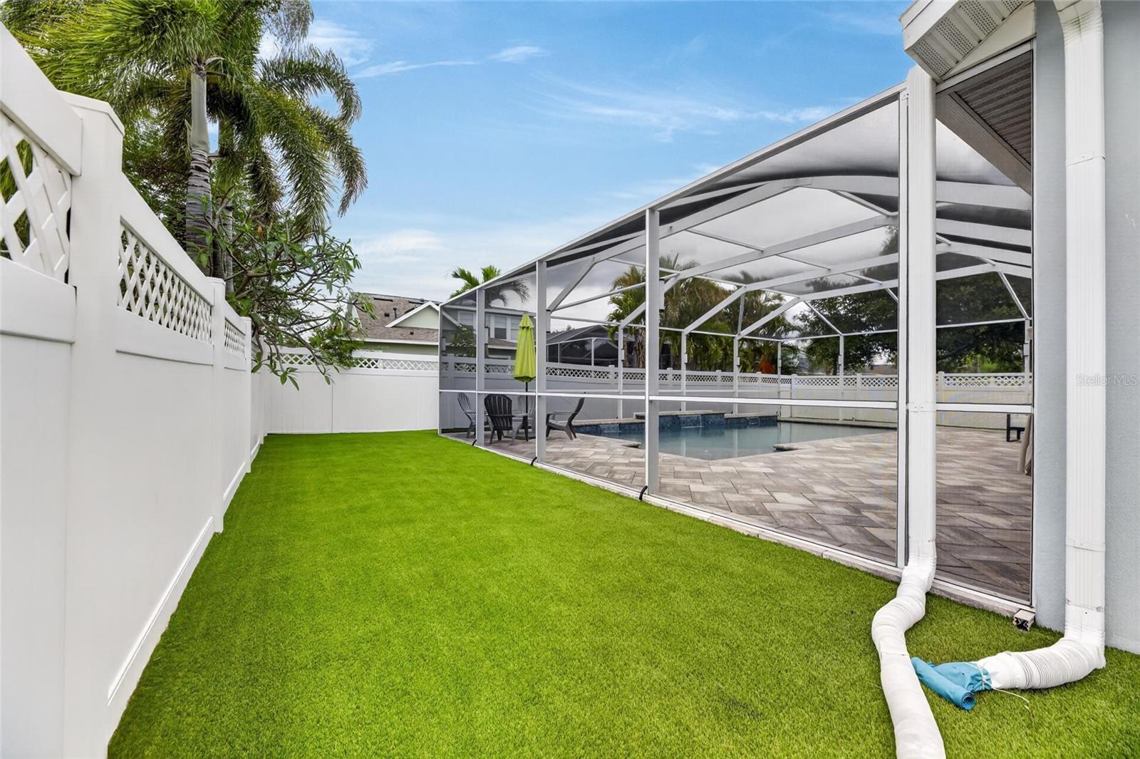 513 MANNS HARBOR DR, APOLLO BEACH, FL, 33572