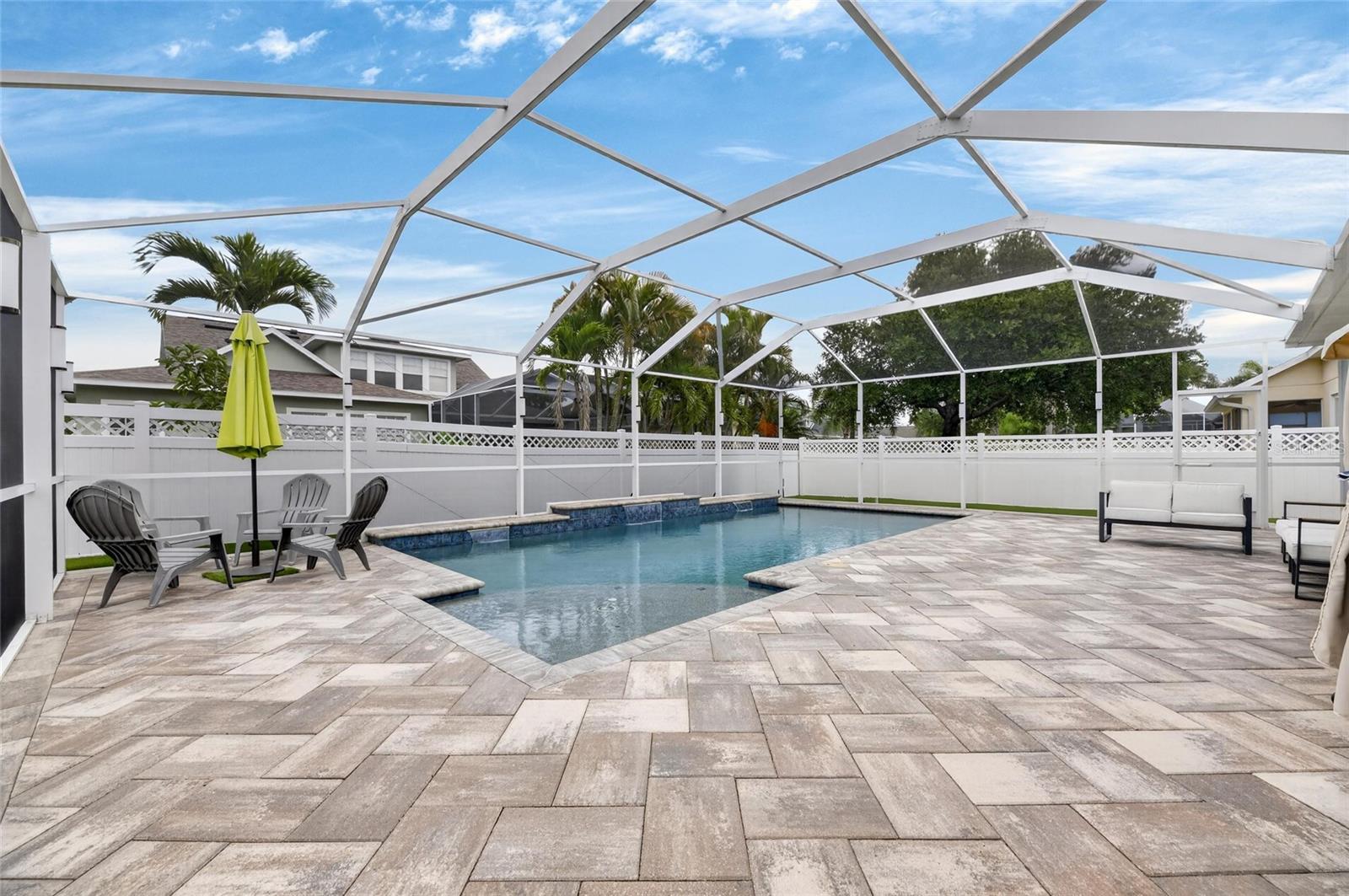 513 MANNS HARBOR DR, APOLLO BEACH, FL, 33572