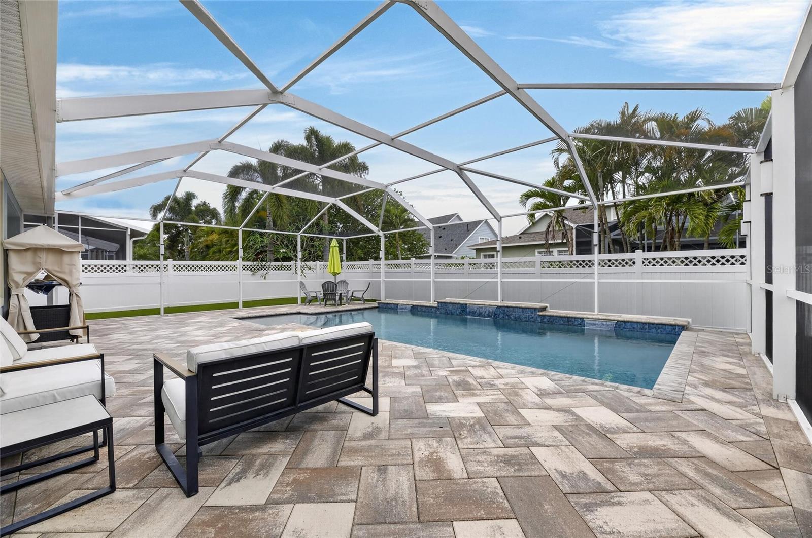 513 MANNS HARBOR DR, APOLLO BEACH, FL, 33572