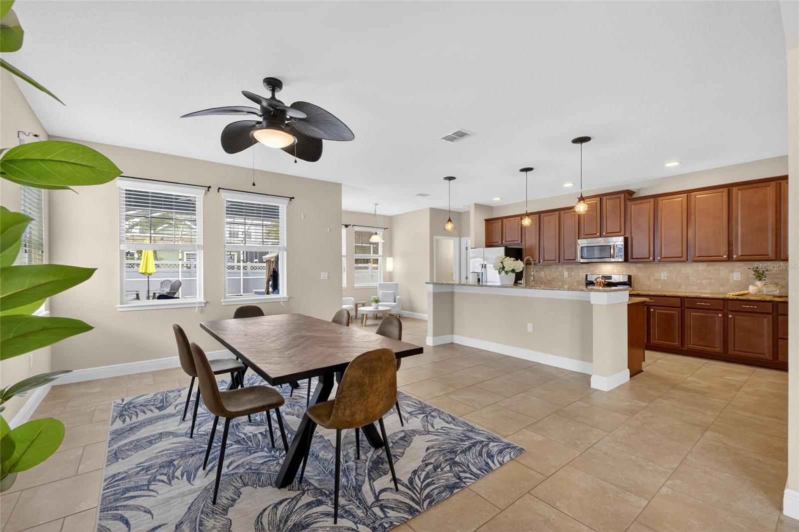 513 MANNS HARBOR DR, APOLLO BEACH, FL, 33572