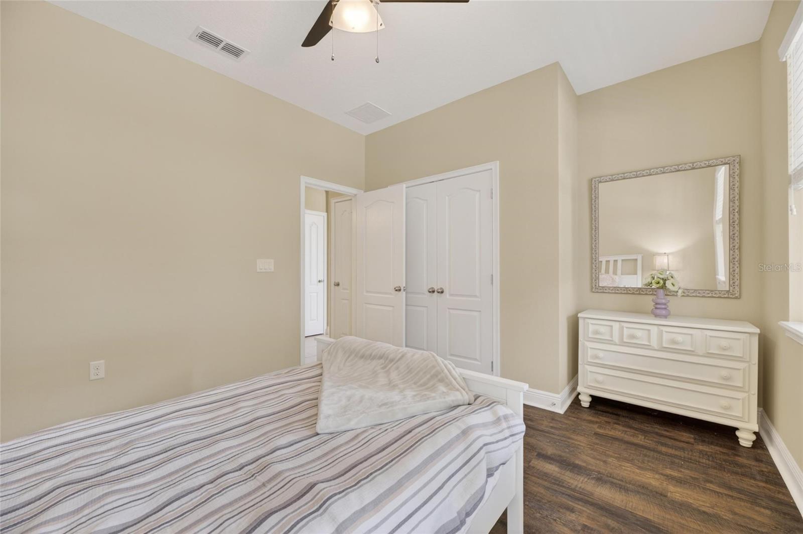 513 MANNS HARBOR DR, APOLLO BEACH, FL, 33572