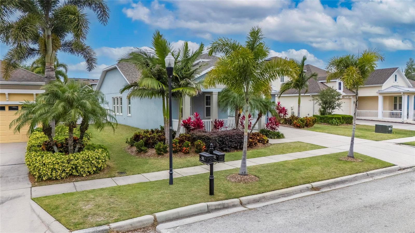 513 MANNS HARBOR DR, APOLLO BEACH, FL, 33572