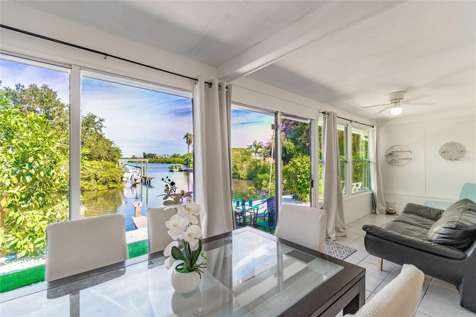 607 BETMOR LN #Beachcomber, PALM HARBOR, FL, 34683