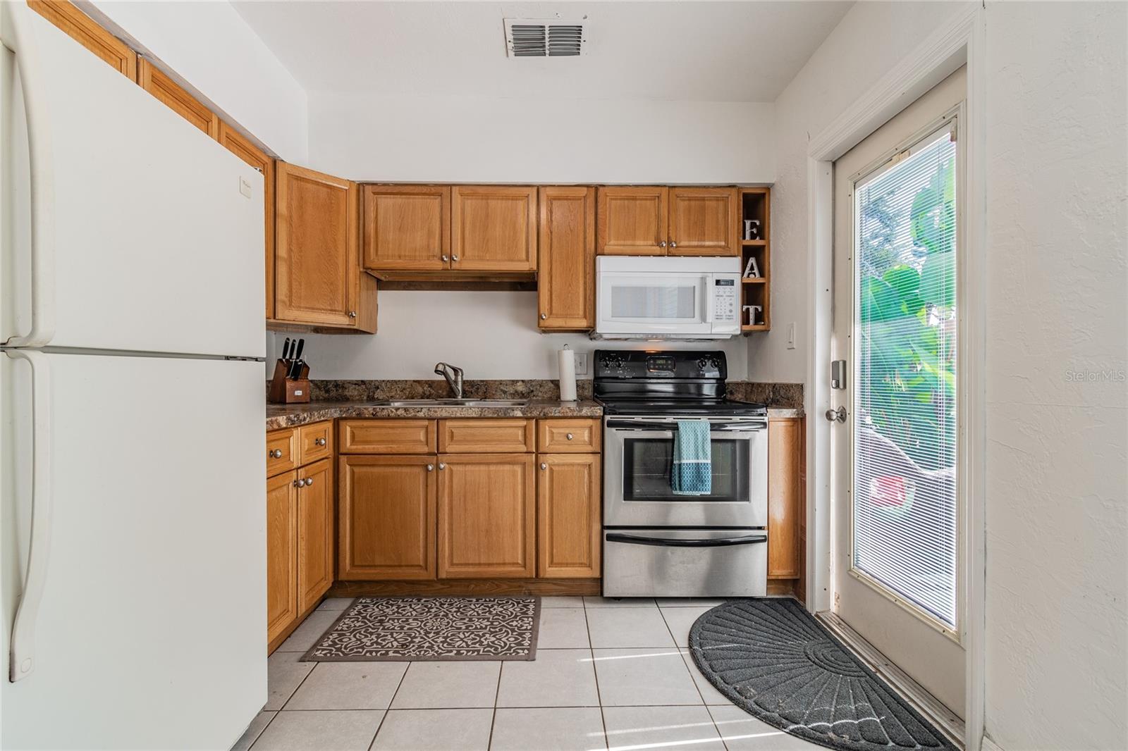 607 BETMOR LN #Beachcomber, PALM HARBOR, FL, 34683