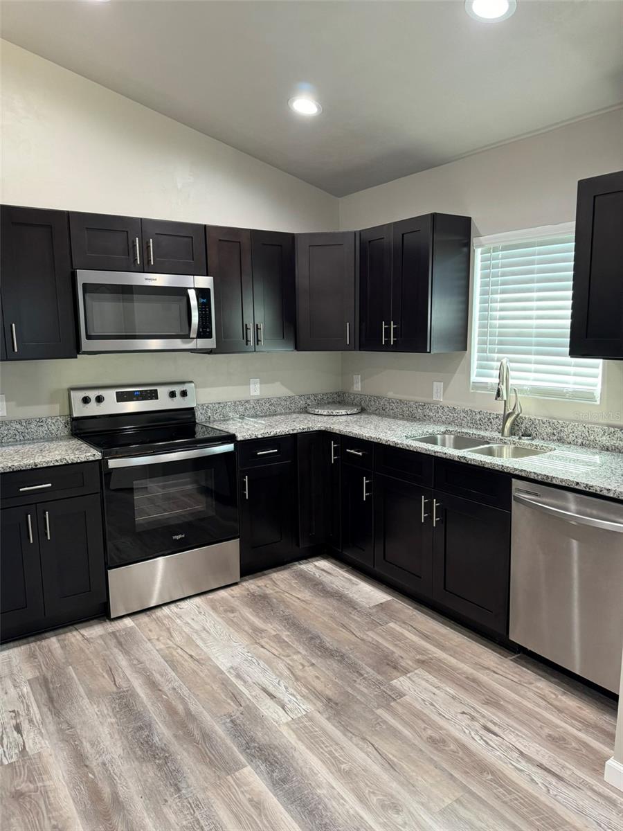 18465 DOUGLASS ST, HIGH SPRINGS, FL, 32643