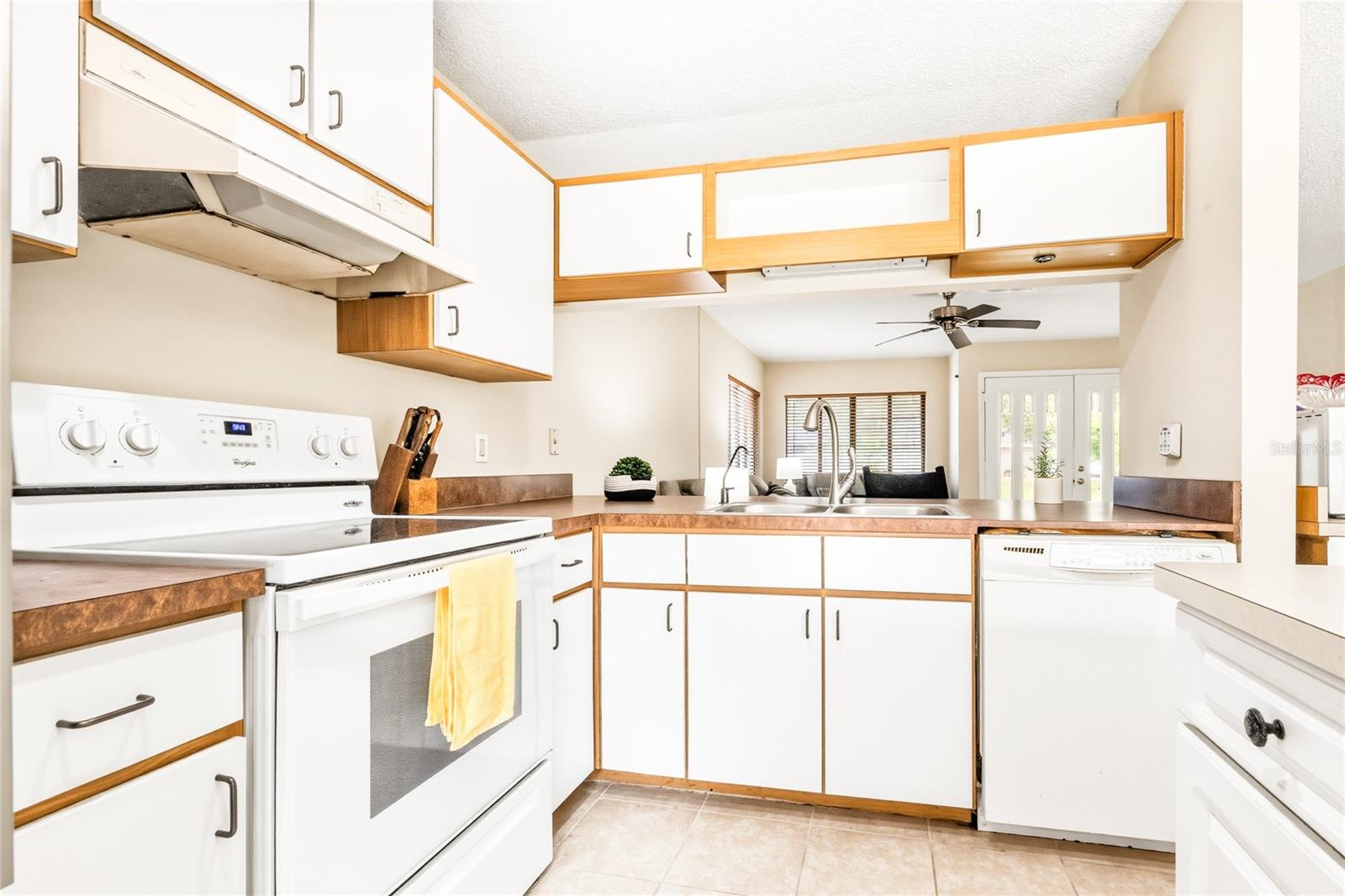 8 LLADD CT, PALM COAST, FL, 32164