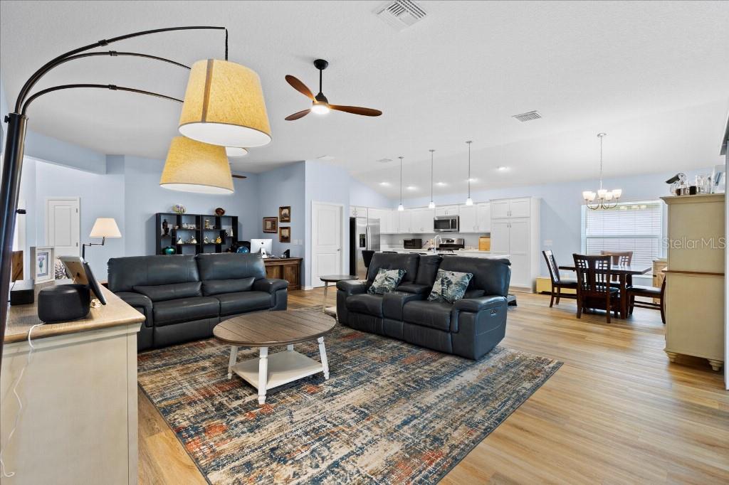 2616 BETHLEHEM LN, THE VILLAGES, FL, 32163