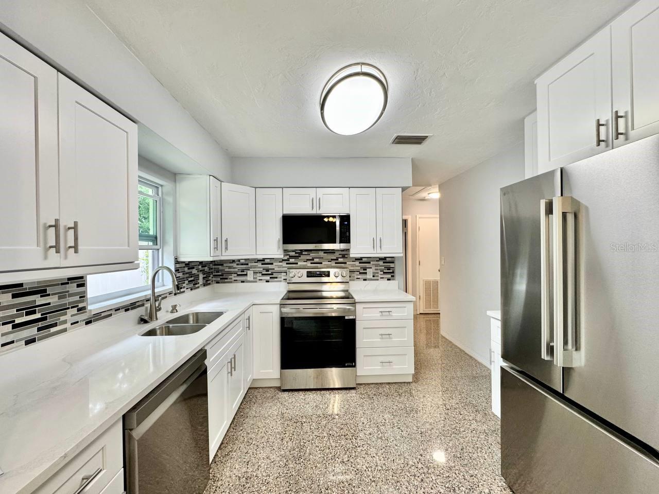 10932 104TH AVE, LARGO, FL, 33778