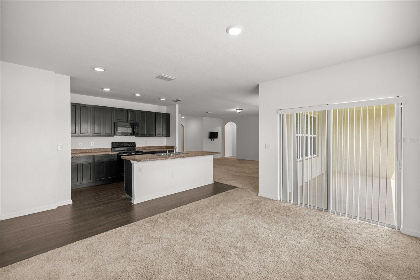 3902 SE 99TH ST, BELLEVIEW, FL, 34420