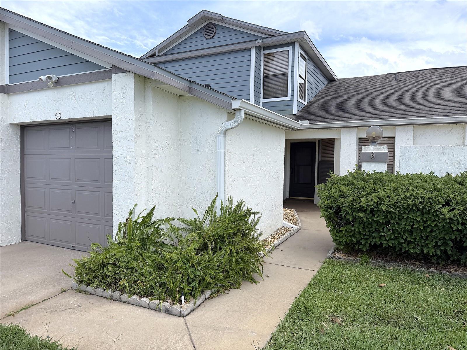 50 LAKEPOINTE CIR, KISSIMMEE, FL, 34743