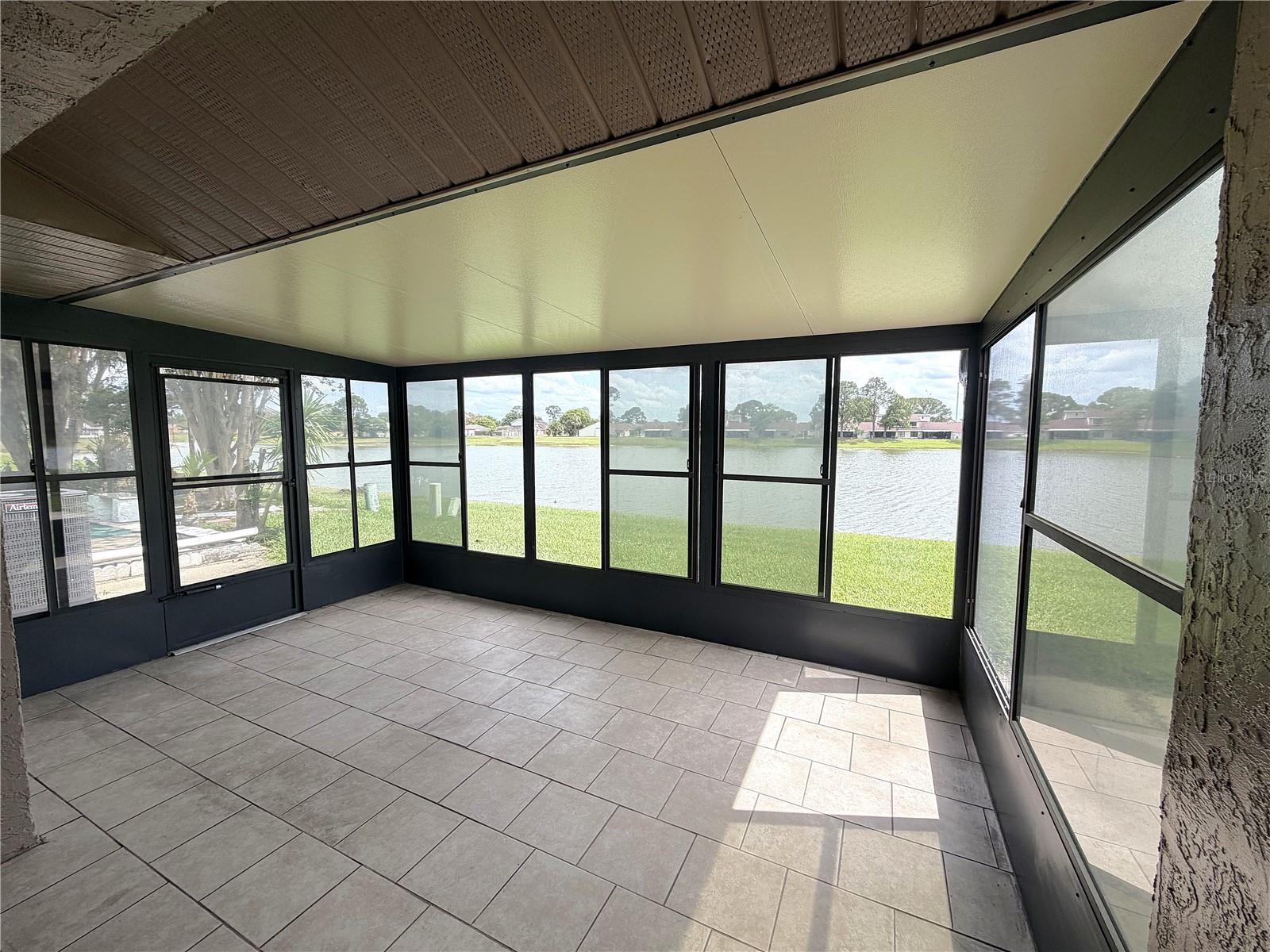 50 LAKEPOINTE CIR, KISSIMMEE, FL, 34743