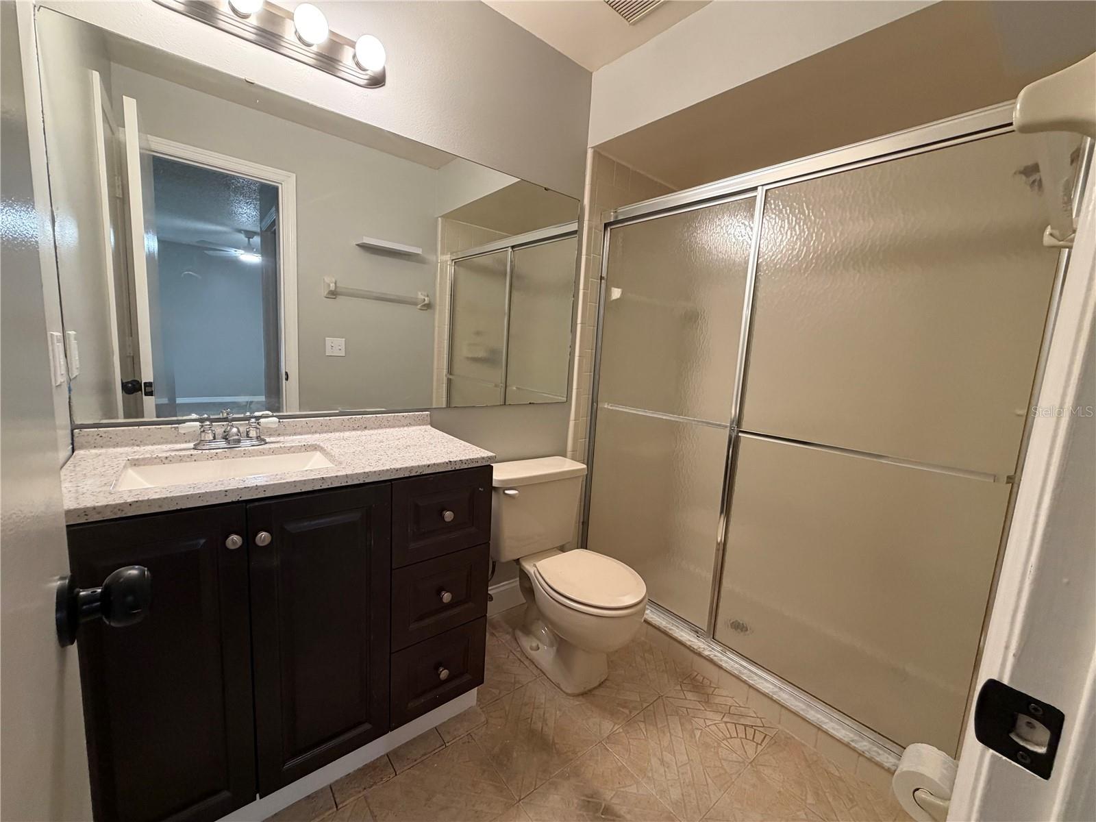 50 LAKEPOINTE CIR, KISSIMMEE, FL, 34743
