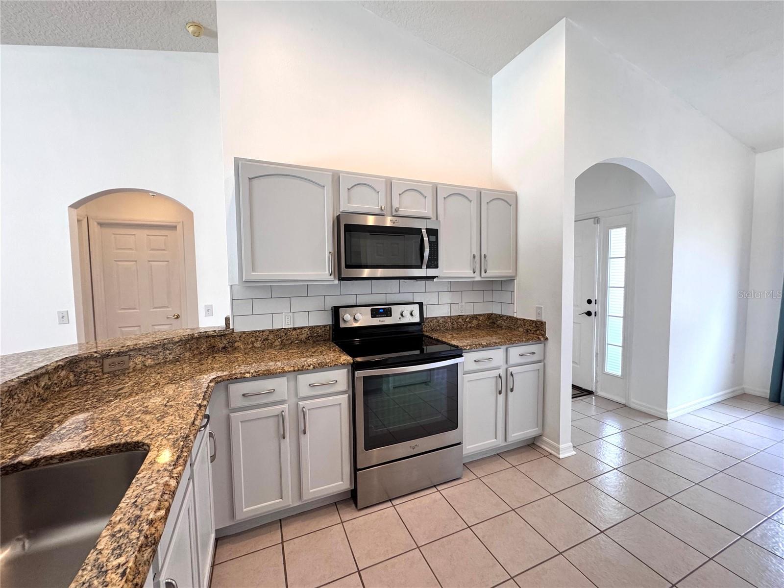205 PARADISE WOODS PL, DAVENPORT, FL, 33896