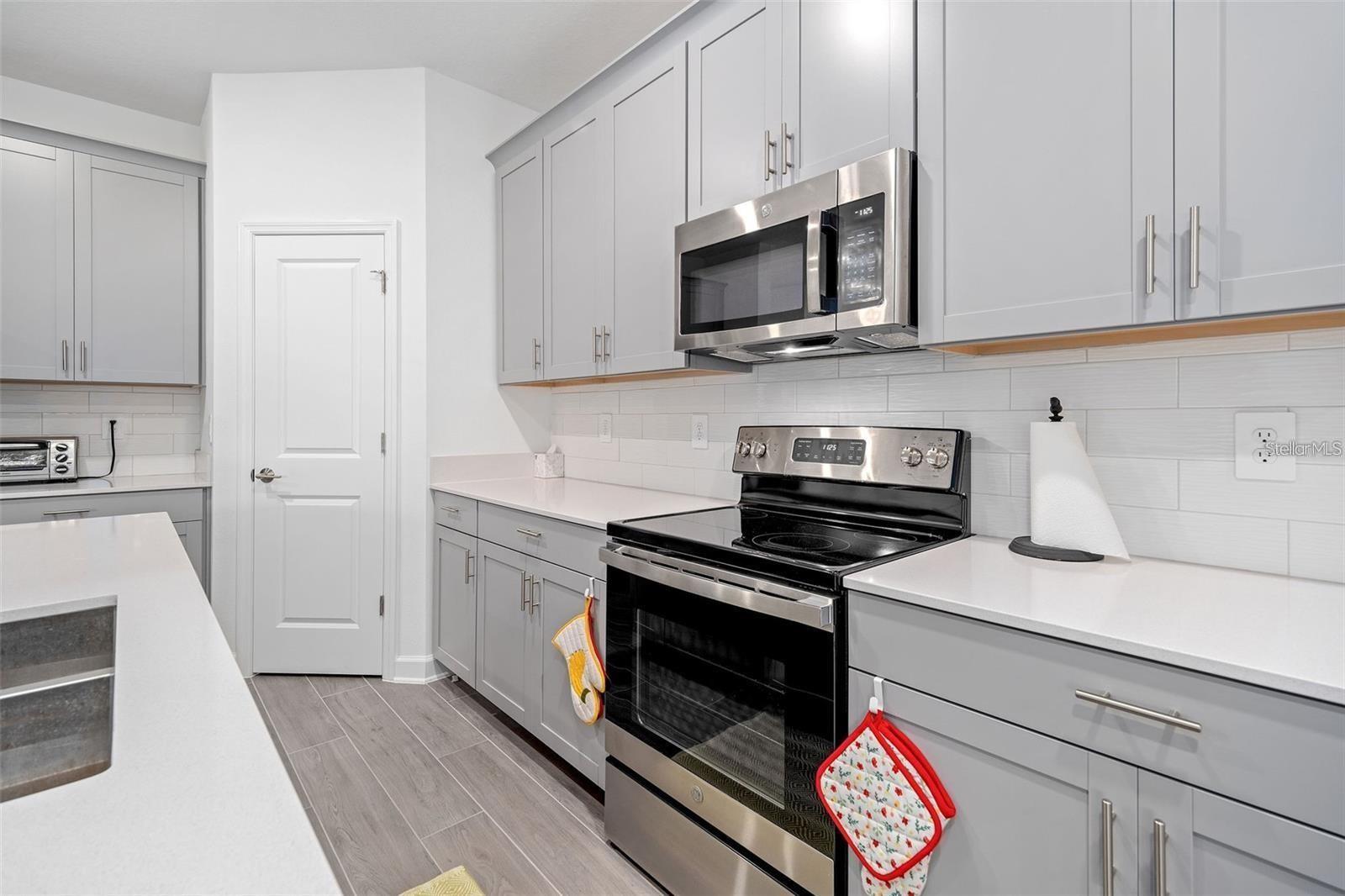 9715 INTRODUCTION WAY, ORLANDO, FL, 32832