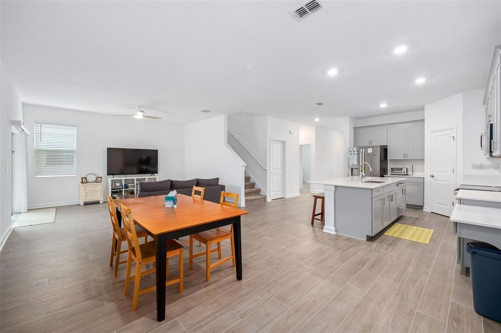 9715 INTRODUCTION WAY, ORLANDO, FL, 32832