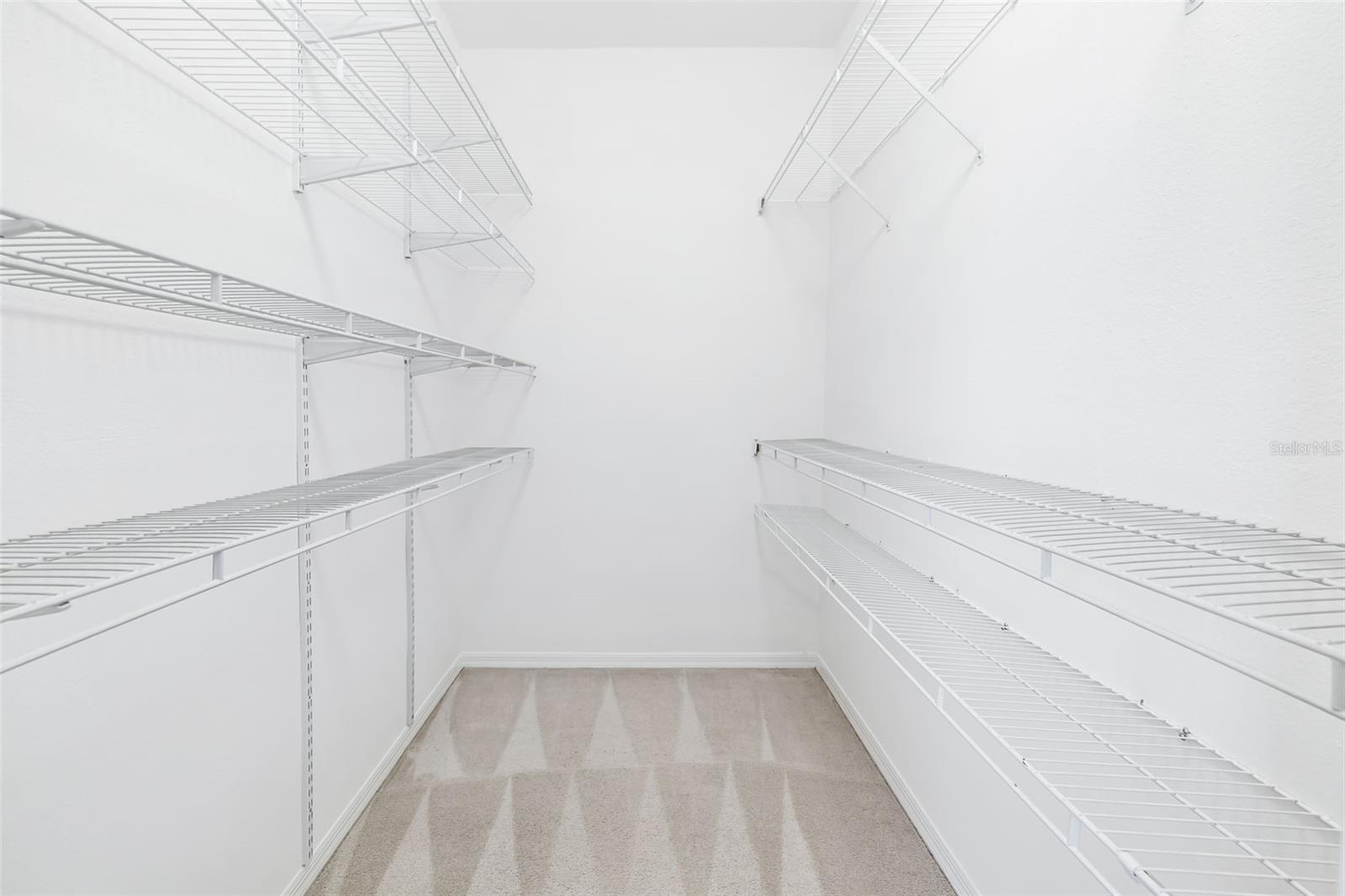 7653 PLANTATION CIR, BRADENTON, FL, 34201