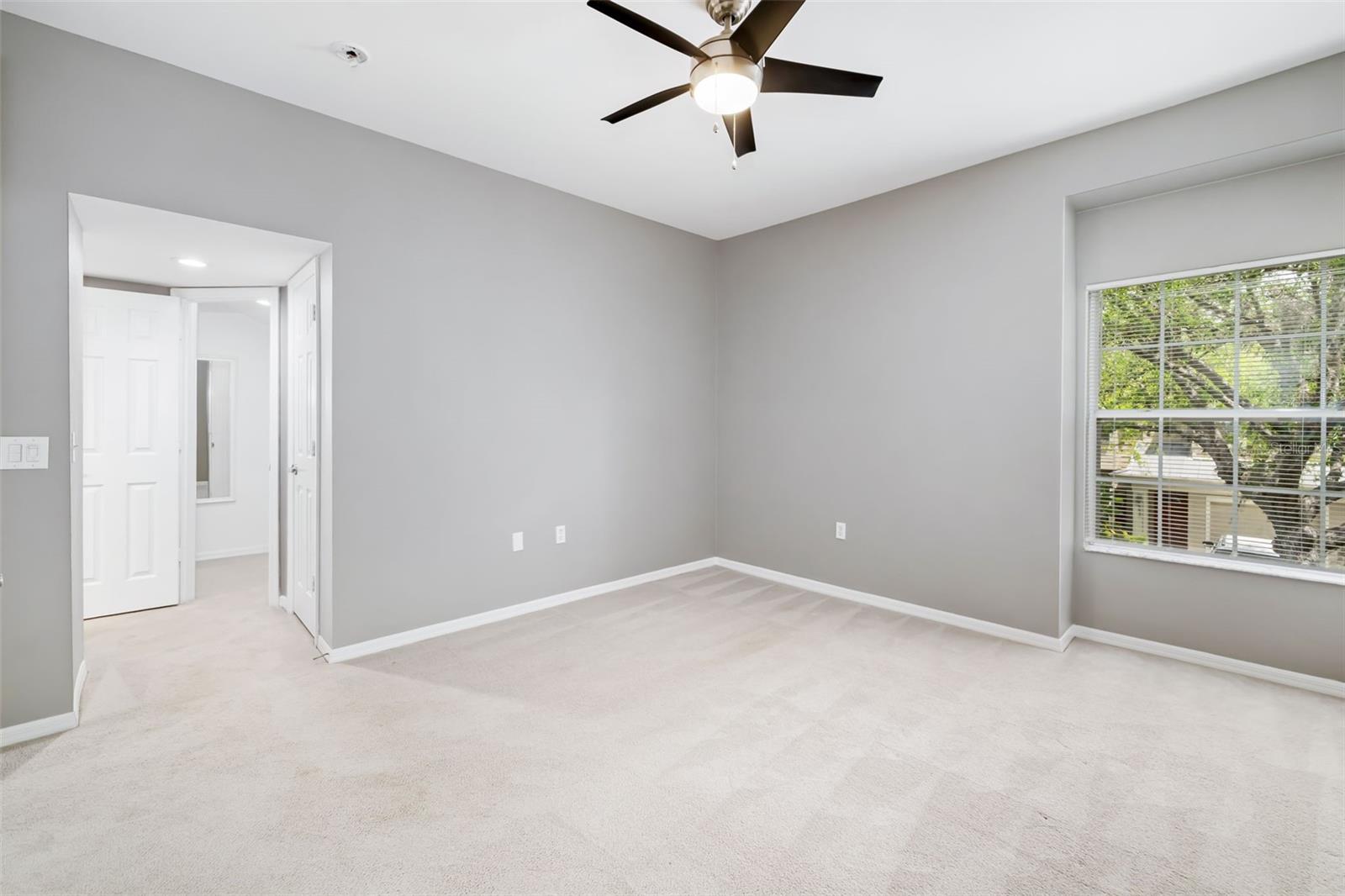 7653 PLANTATION CIR, BRADENTON, FL, 34201