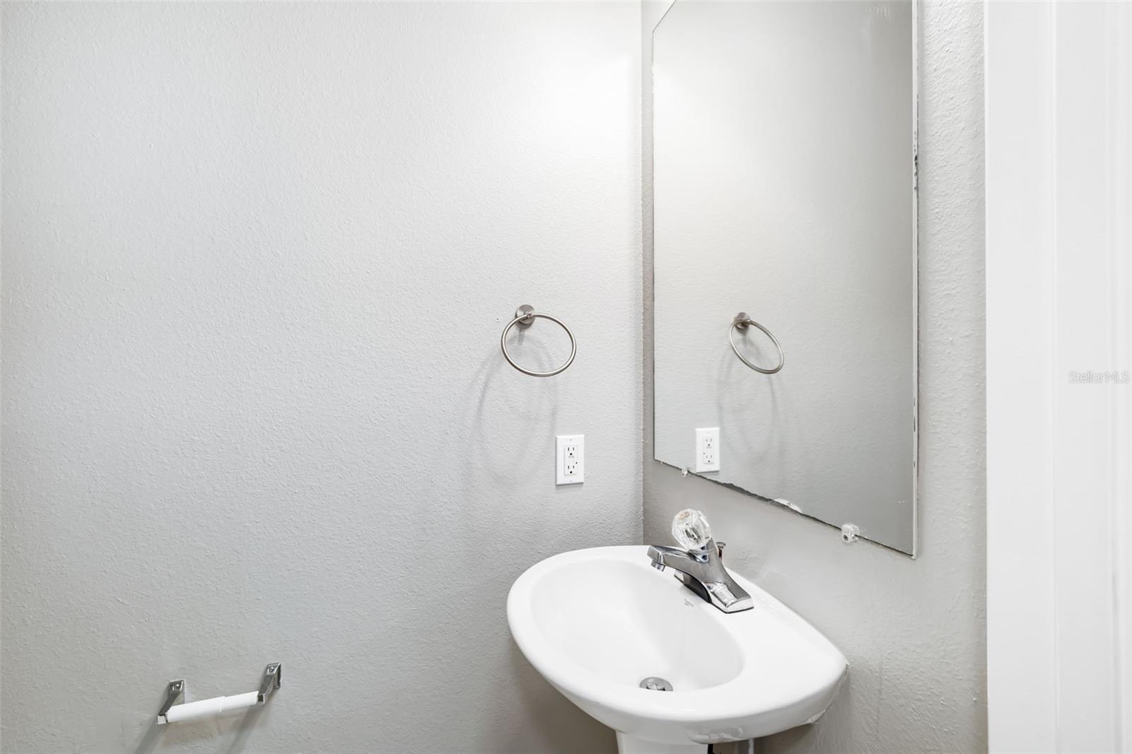 7653 PLANTATION CIR, BRADENTON, FL, 34201