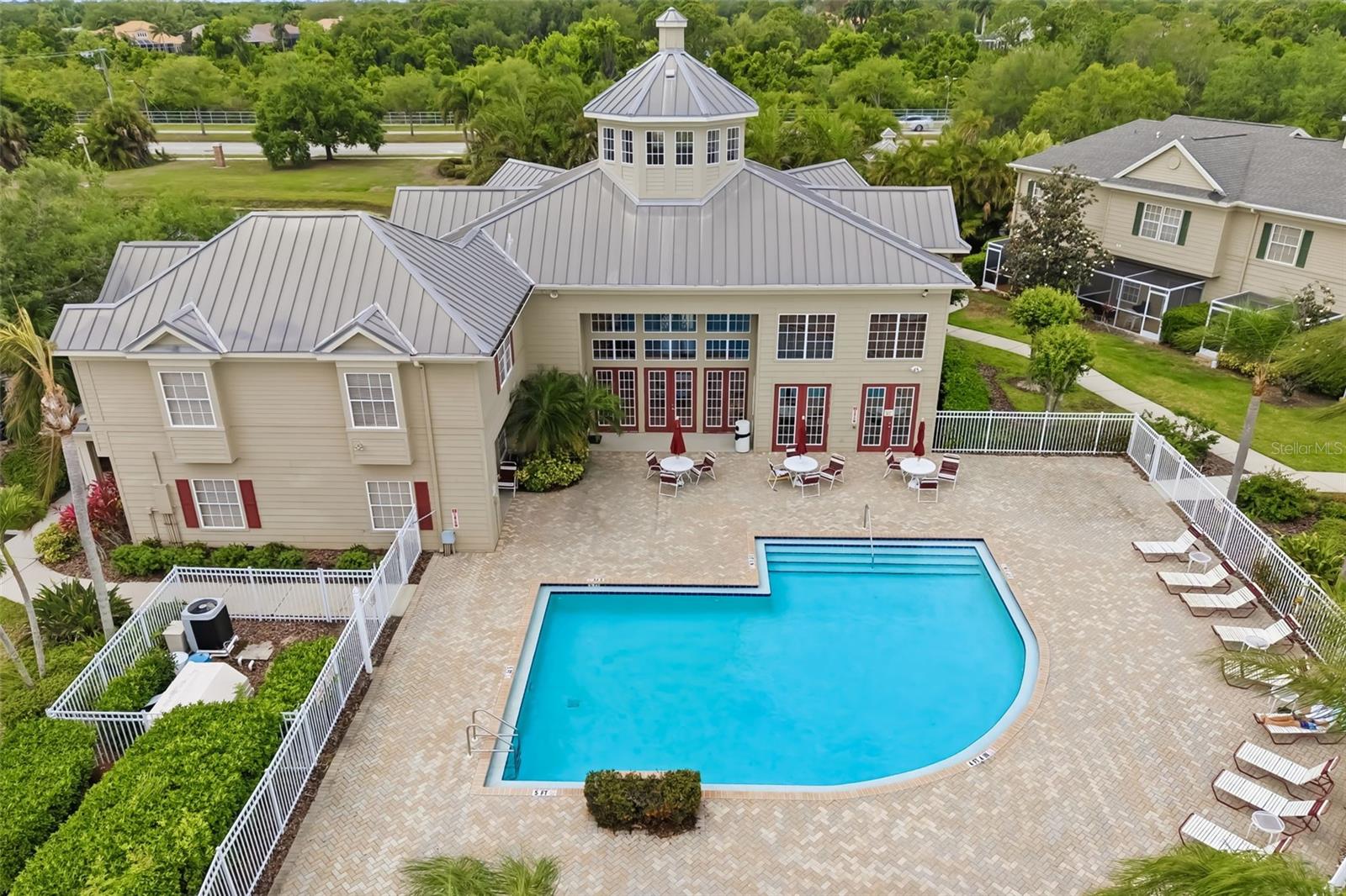 7653 PLANTATION CIR, BRADENTON, FL, 34201