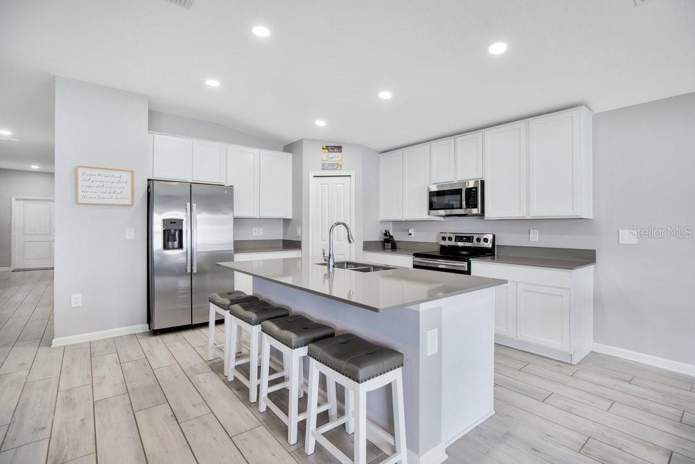 2097 FREEMARK ST, OSTEEN, FL, 32764