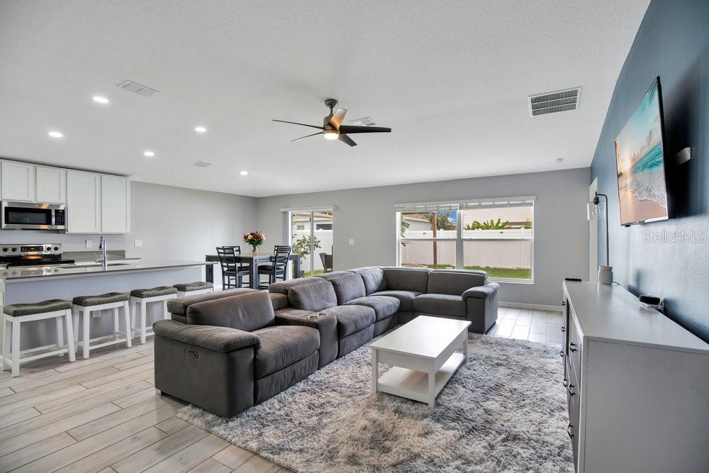 2097 FREEMARK ST, OSTEEN, FL, 32764