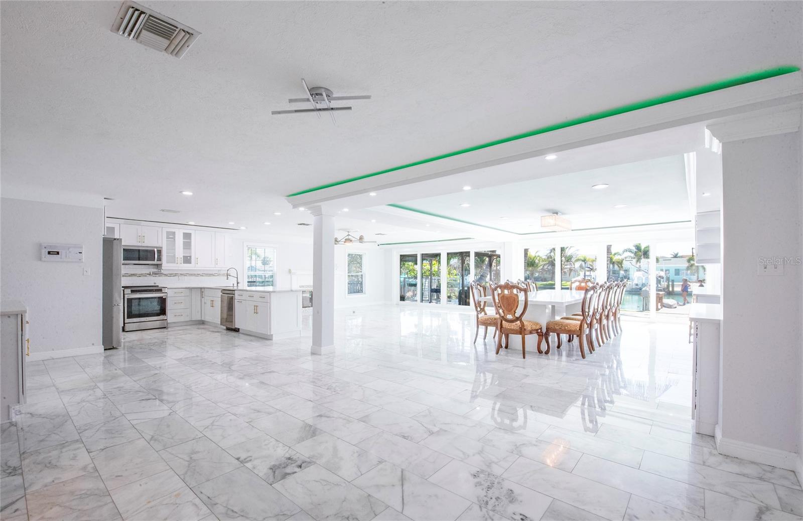 551 CRYSTAL DR, MADEIRA BEACH, FL, 33708