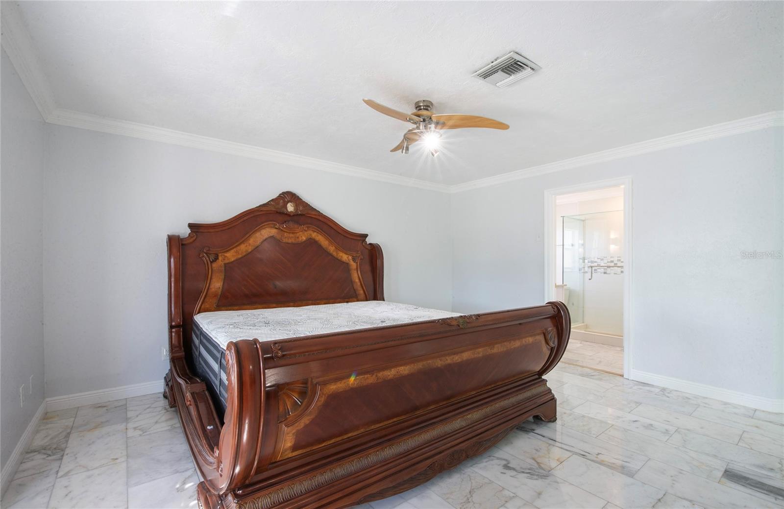 551 CRYSTAL DR, MADEIRA BEACH, FL, 33708