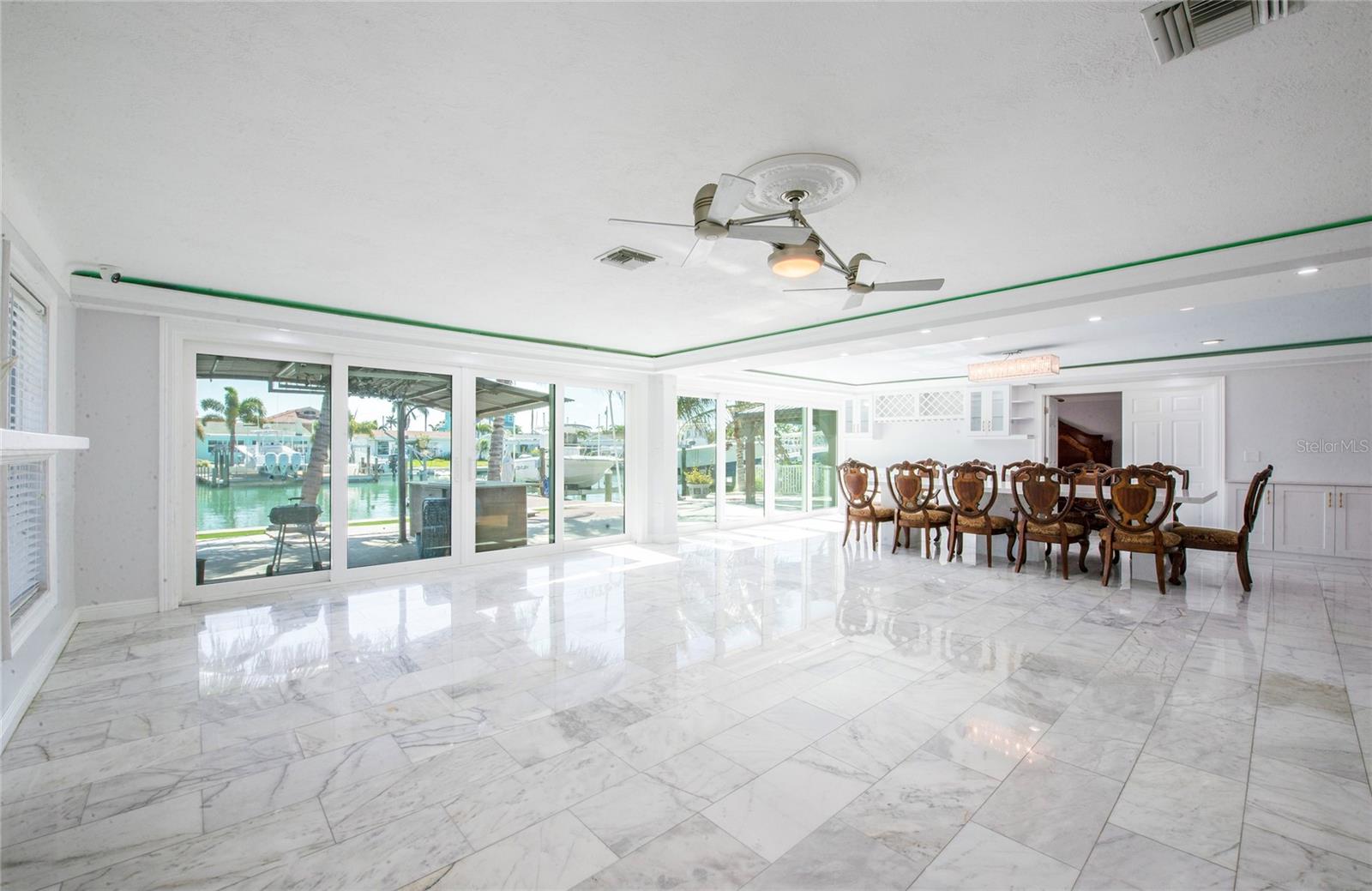 551 CRYSTAL DR, MADEIRA BEACH, FL, 33708