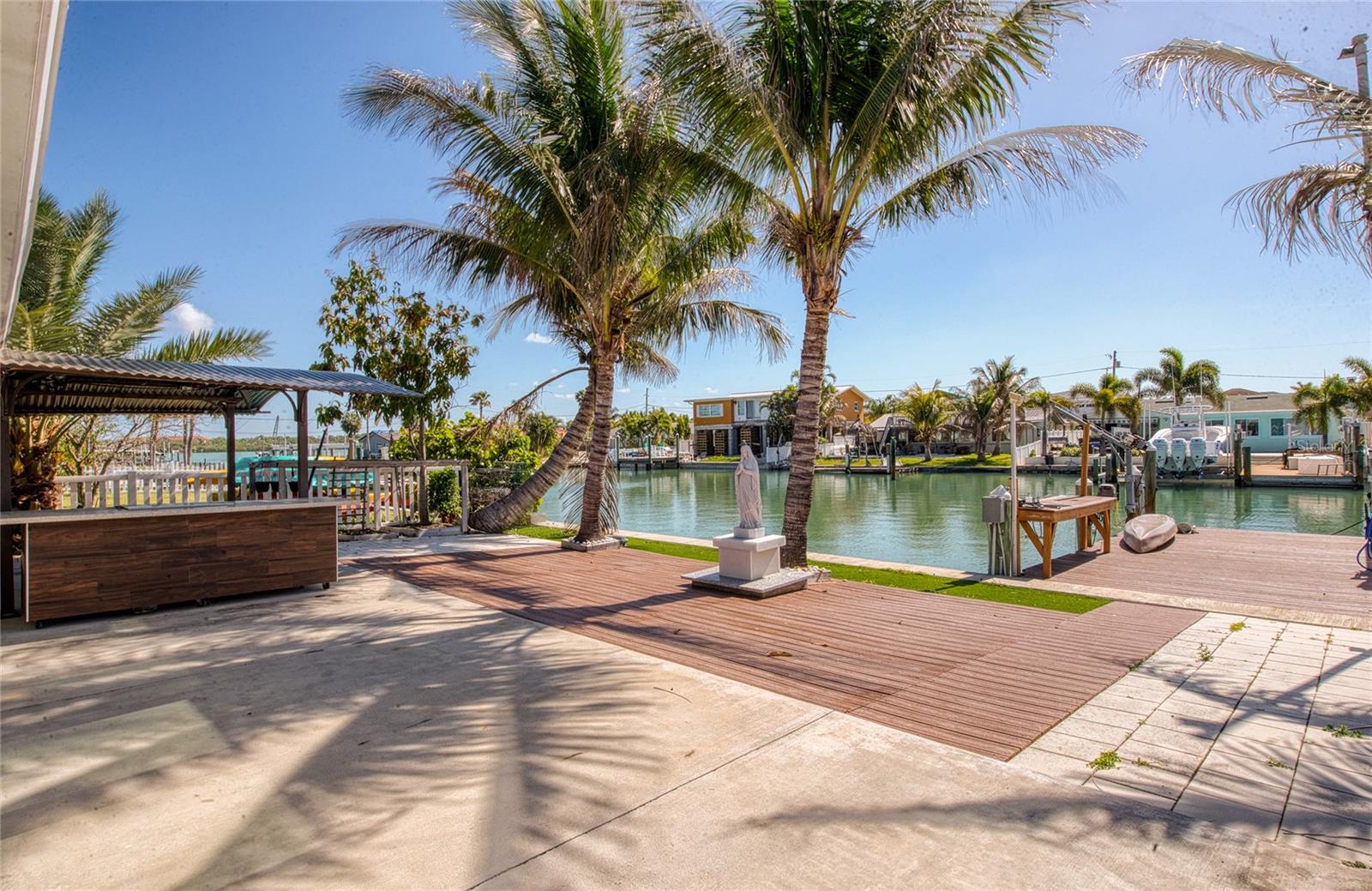 551 CRYSTAL DR, MADEIRA BEACH, FL, 33708