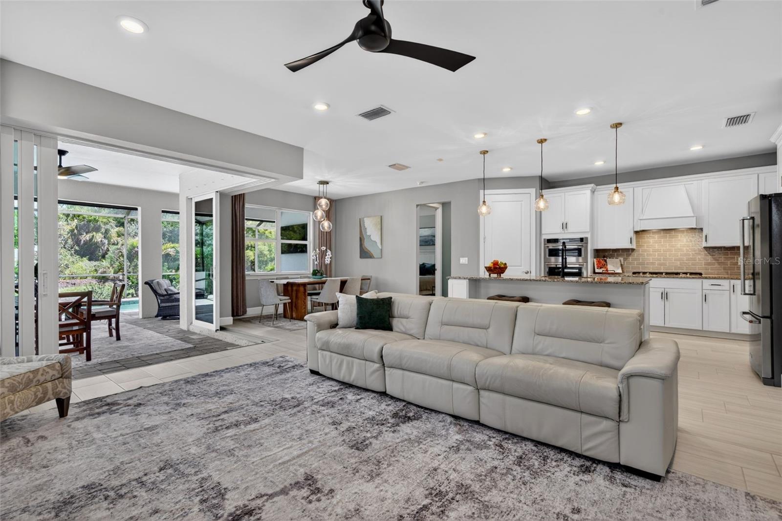 10060 CORAL SHORE DR, ENGLEWOOD, FL, 34223