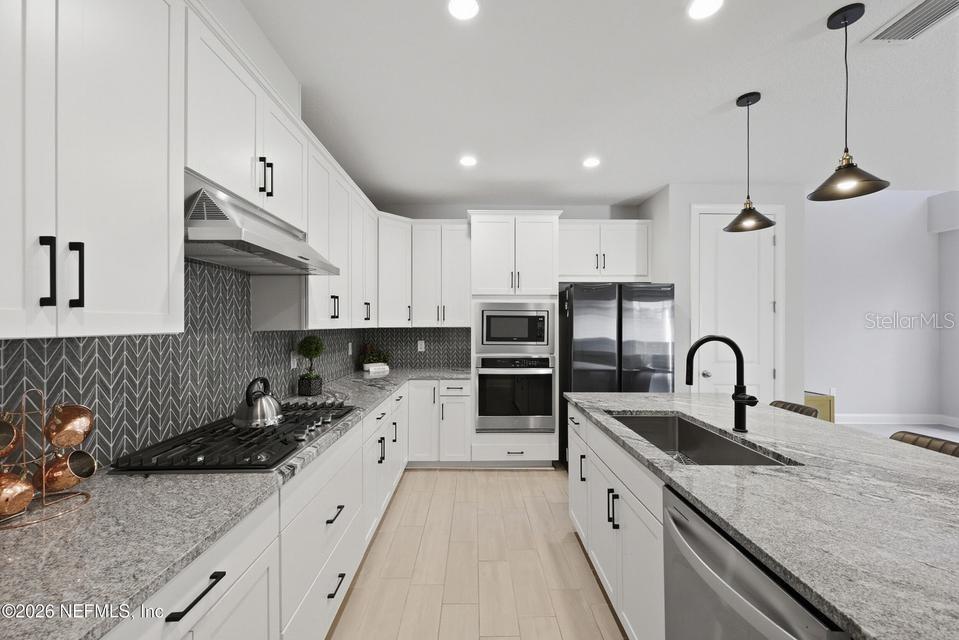 10023 FILAMENT BLVD, JACKSONVILLE, FL, 32256