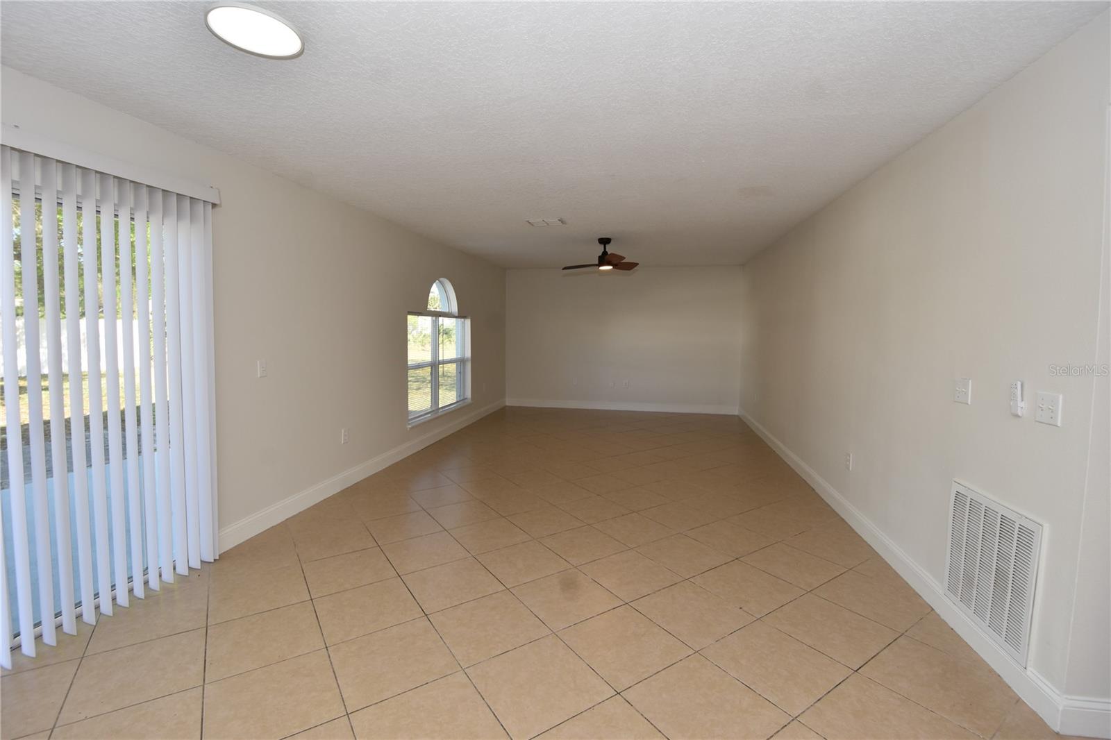 3 SEA BEACON PL, PALM COAST, FL, 32164