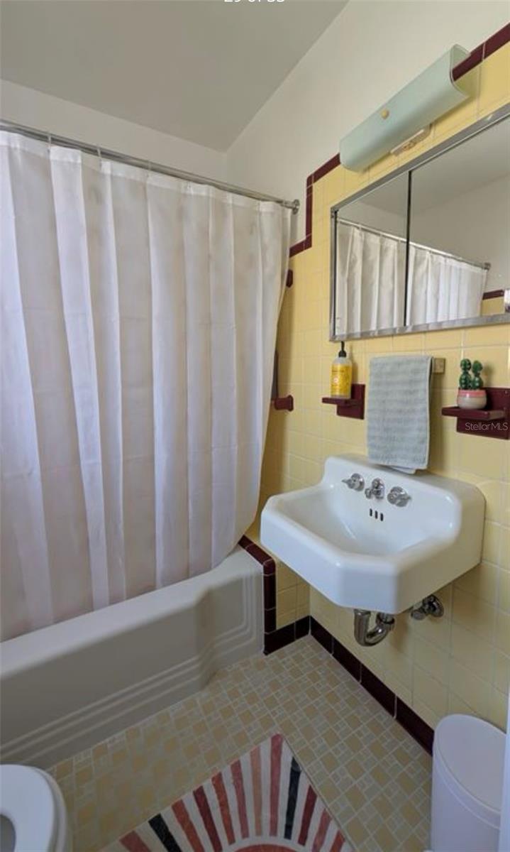 1520 E 21ST AVE, TAMPA, FL, 33605