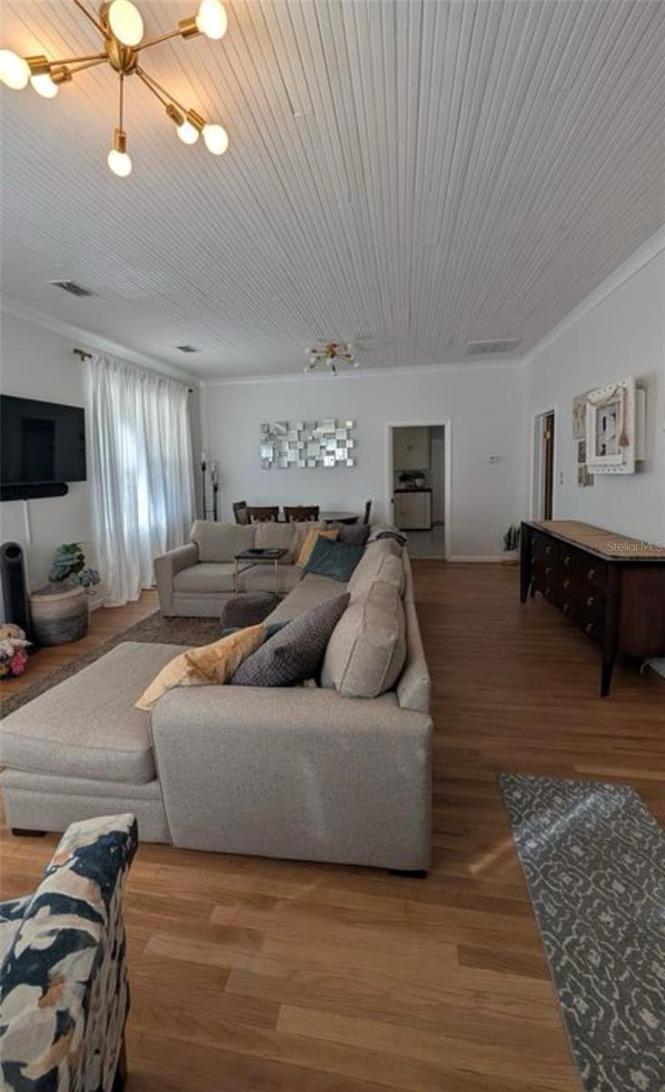 1520 E 21ST AVE, TAMPA, FL, 33605