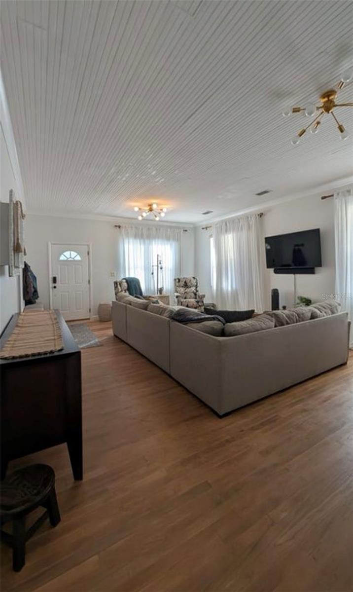 1520 E 21ST AVE, TAMPA, FL, 33605