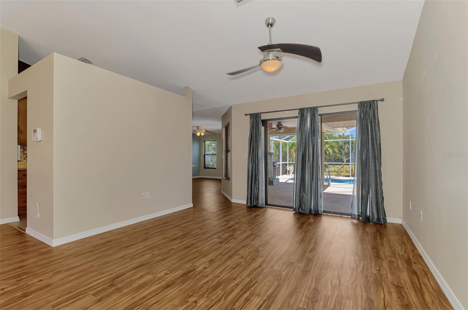 7805 38TH CT E, SARASOTA, FL, 34243