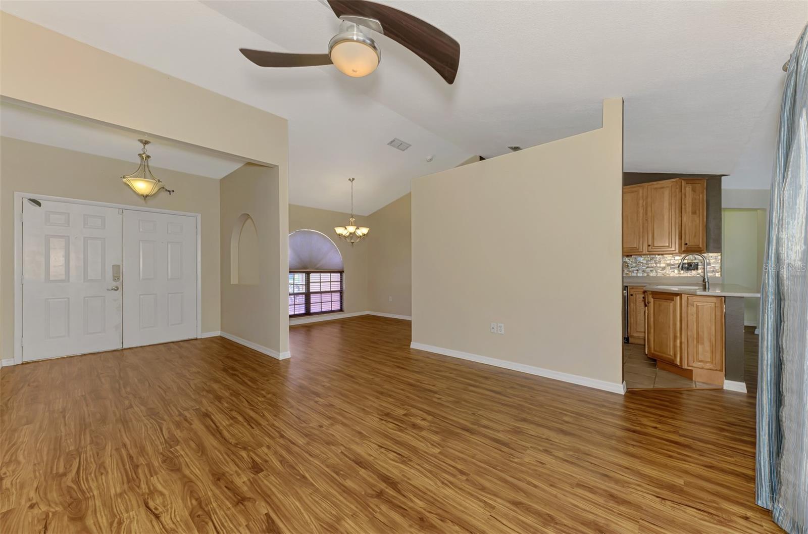 7805 38TH CT E, SARASOTA, FL, 34243