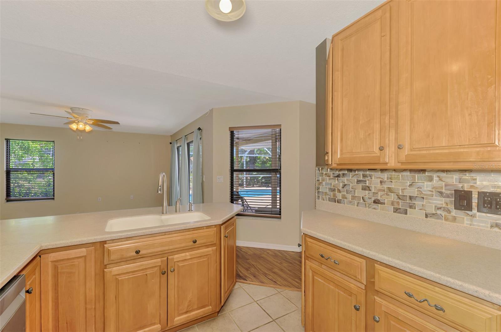 7805 38TH CT E, SARASOTA, FL, 34243