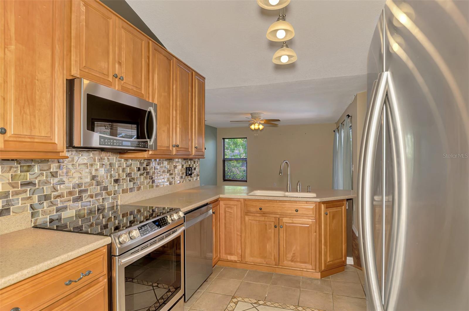 7805 38TH CT E, SARASOTA, FL, 34243