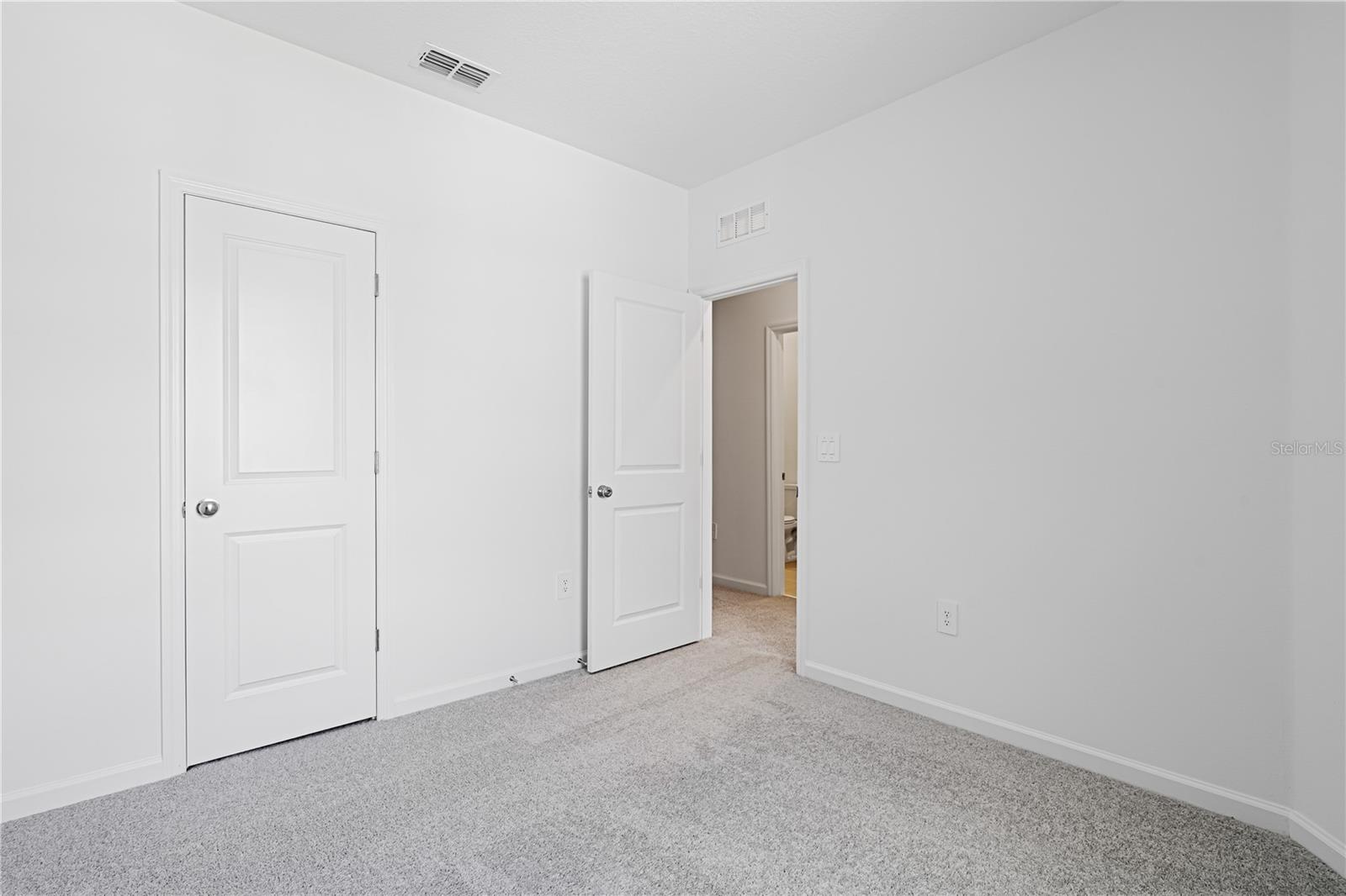 3107 KURTZ TER, DAVENPORT, FL, 33837