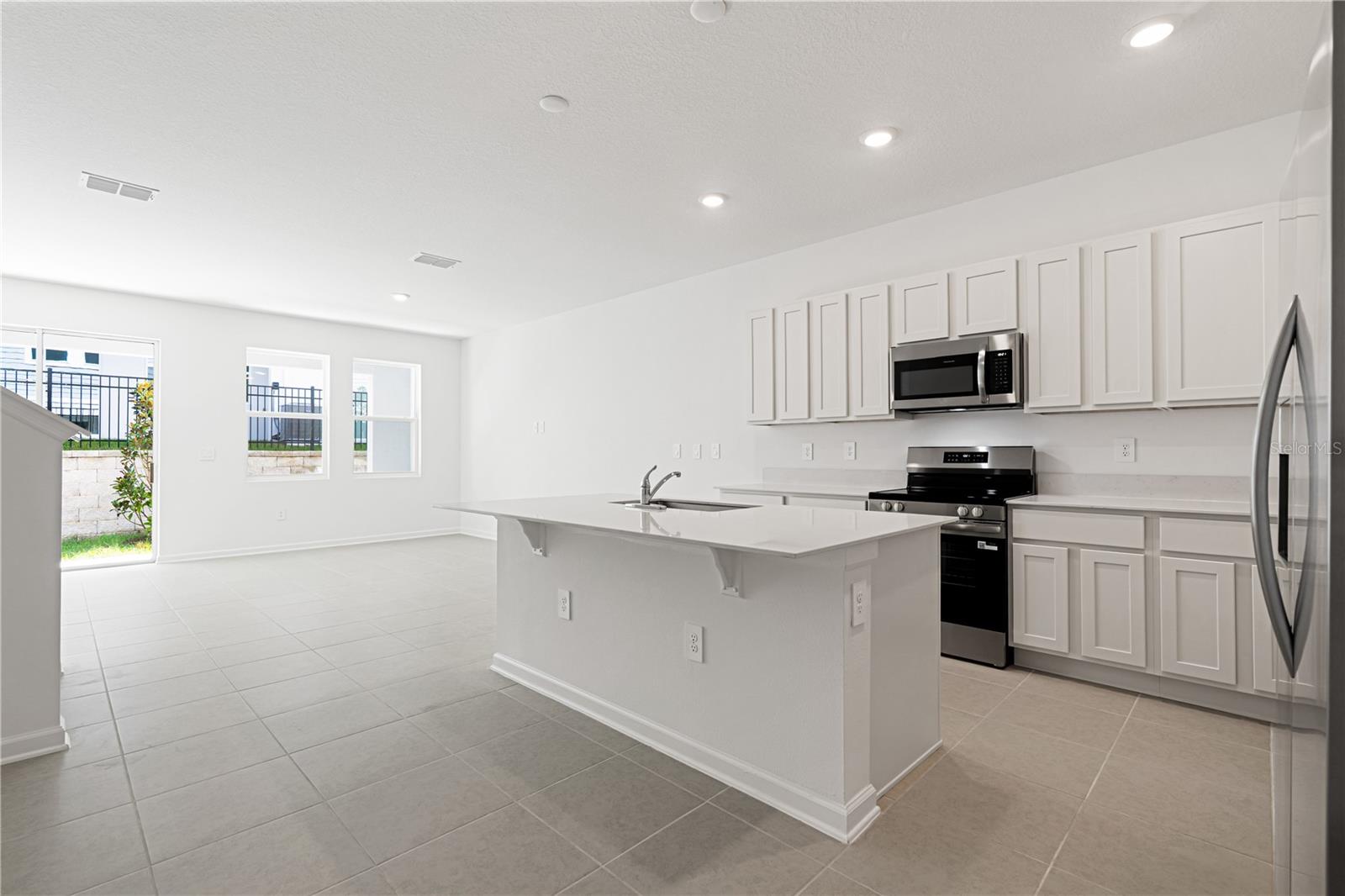 3107 KURTZ TER, DAVENPORT, FL, 33837