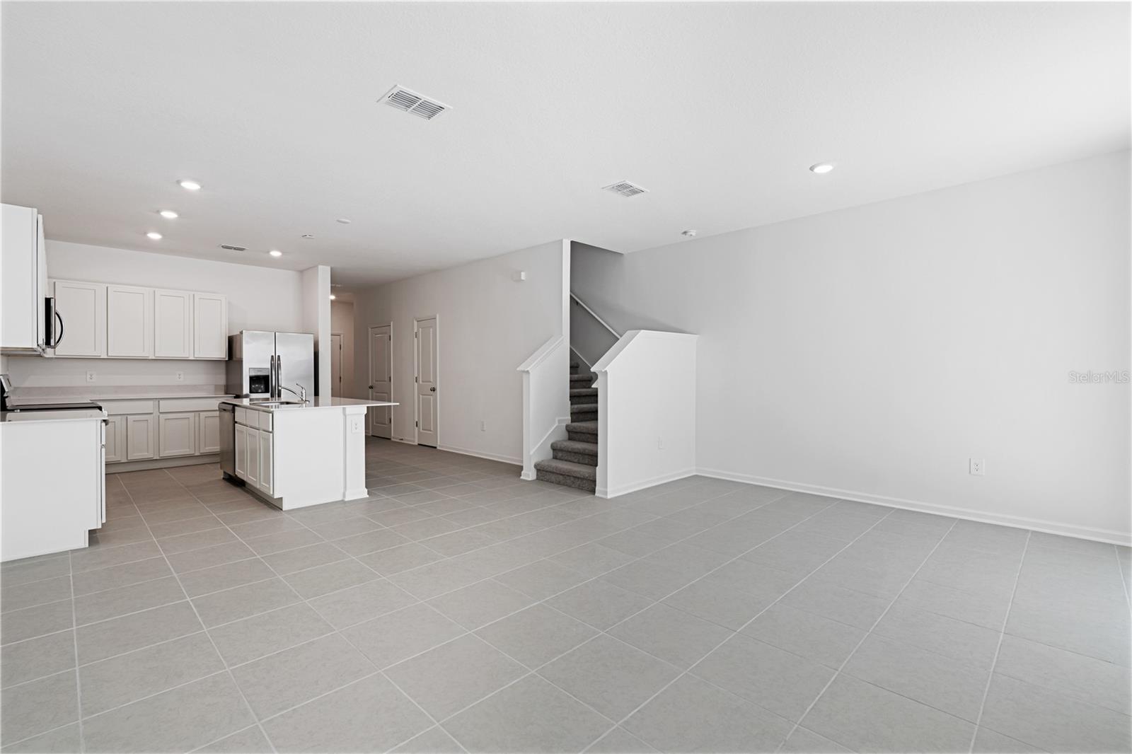 3107 KURTZ TER, DAVENPORT, FL, 33837