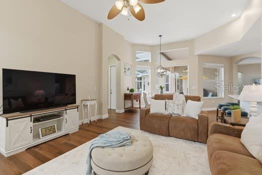 6113 COGNAC CIR, LUTZ, FL, 33558