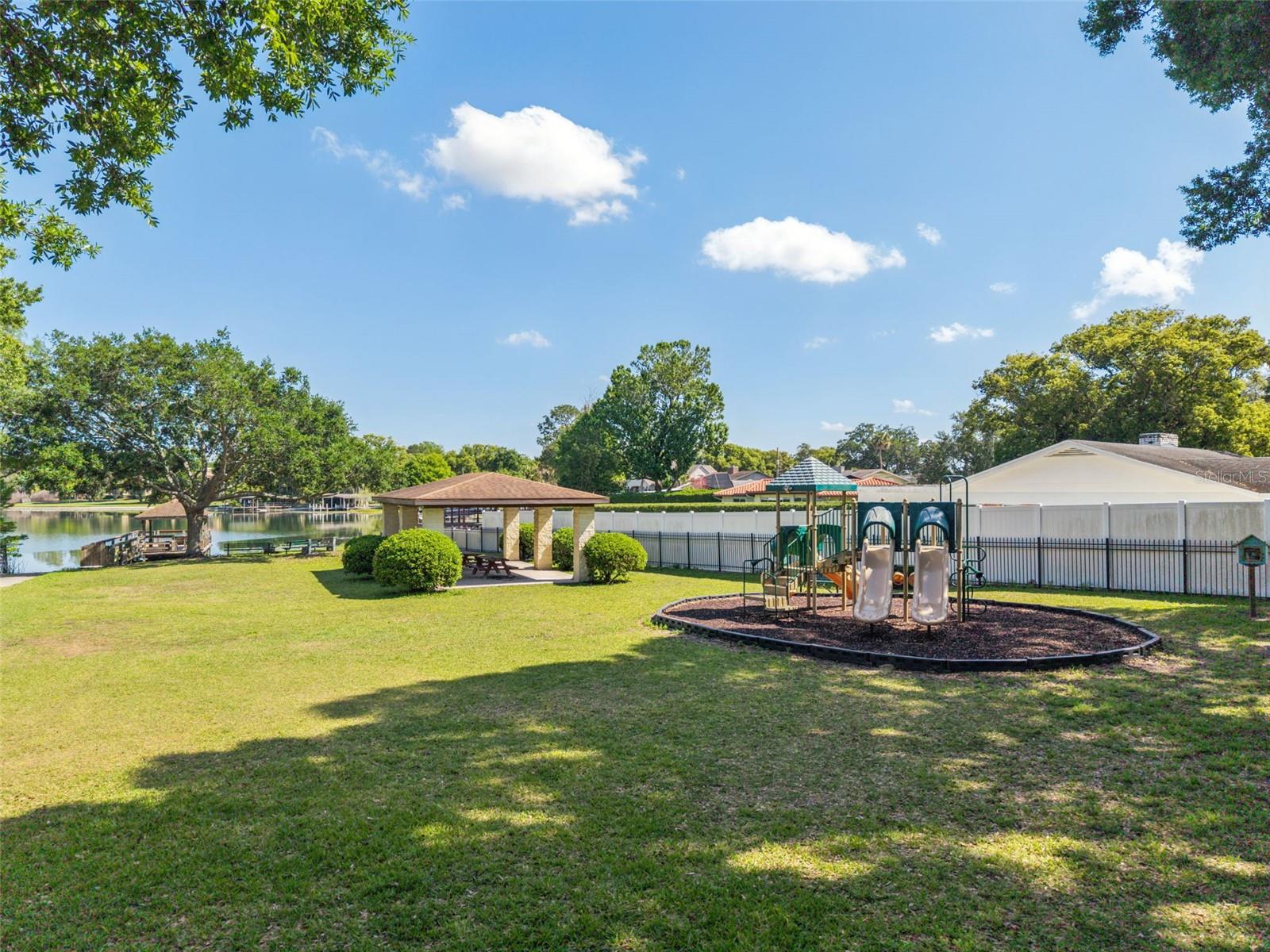 1215 RIDGECREST RD RD, ORLANDO, FL, 32806