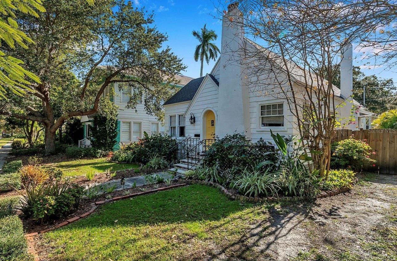 316 18TH AVE NE, ST PETERSBURG, FL, 33704