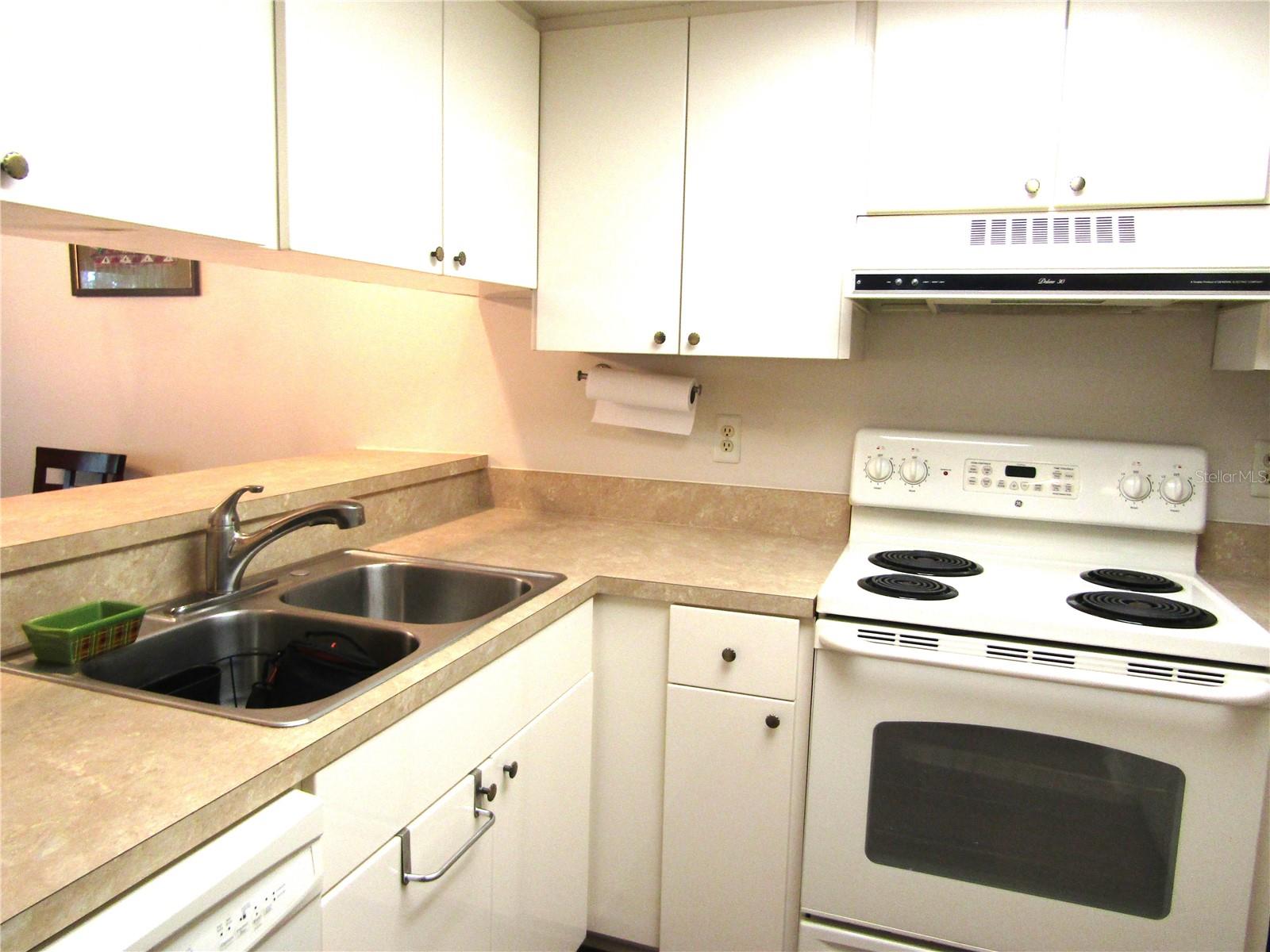 4632 RINGWOOD MDW #28, SARASOTA, FL, 34235