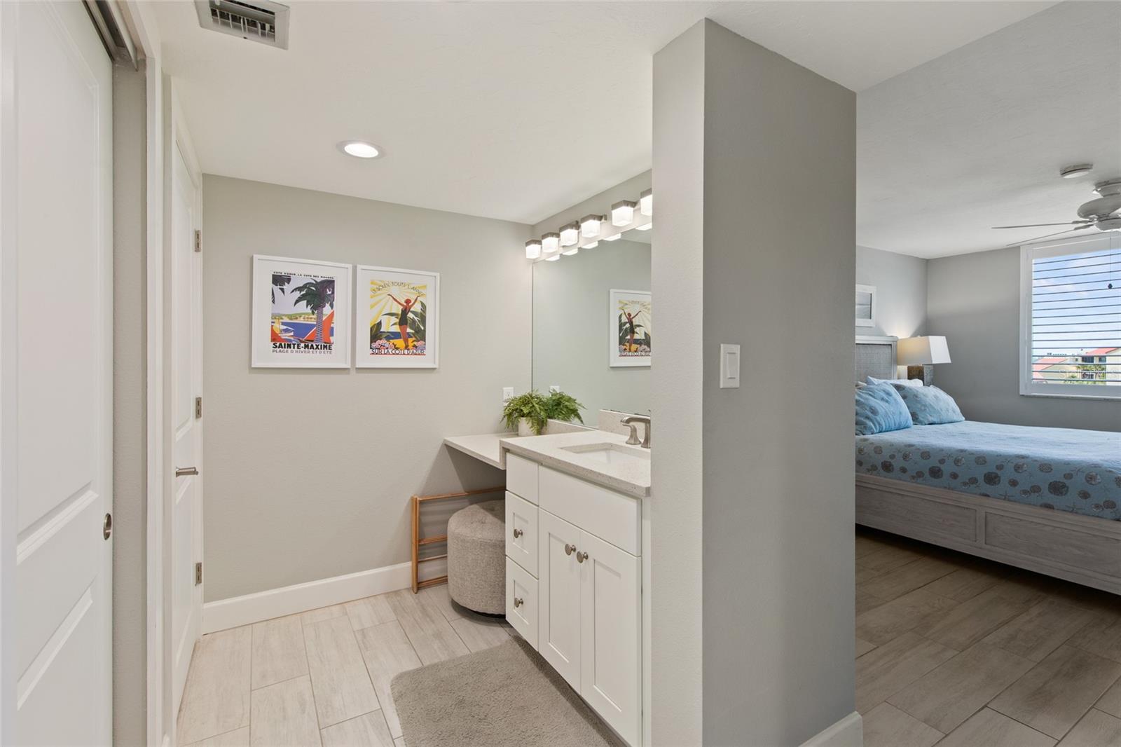 6266 MIDNIGHT PASS RD #404, SARASOTA, FL, 34242