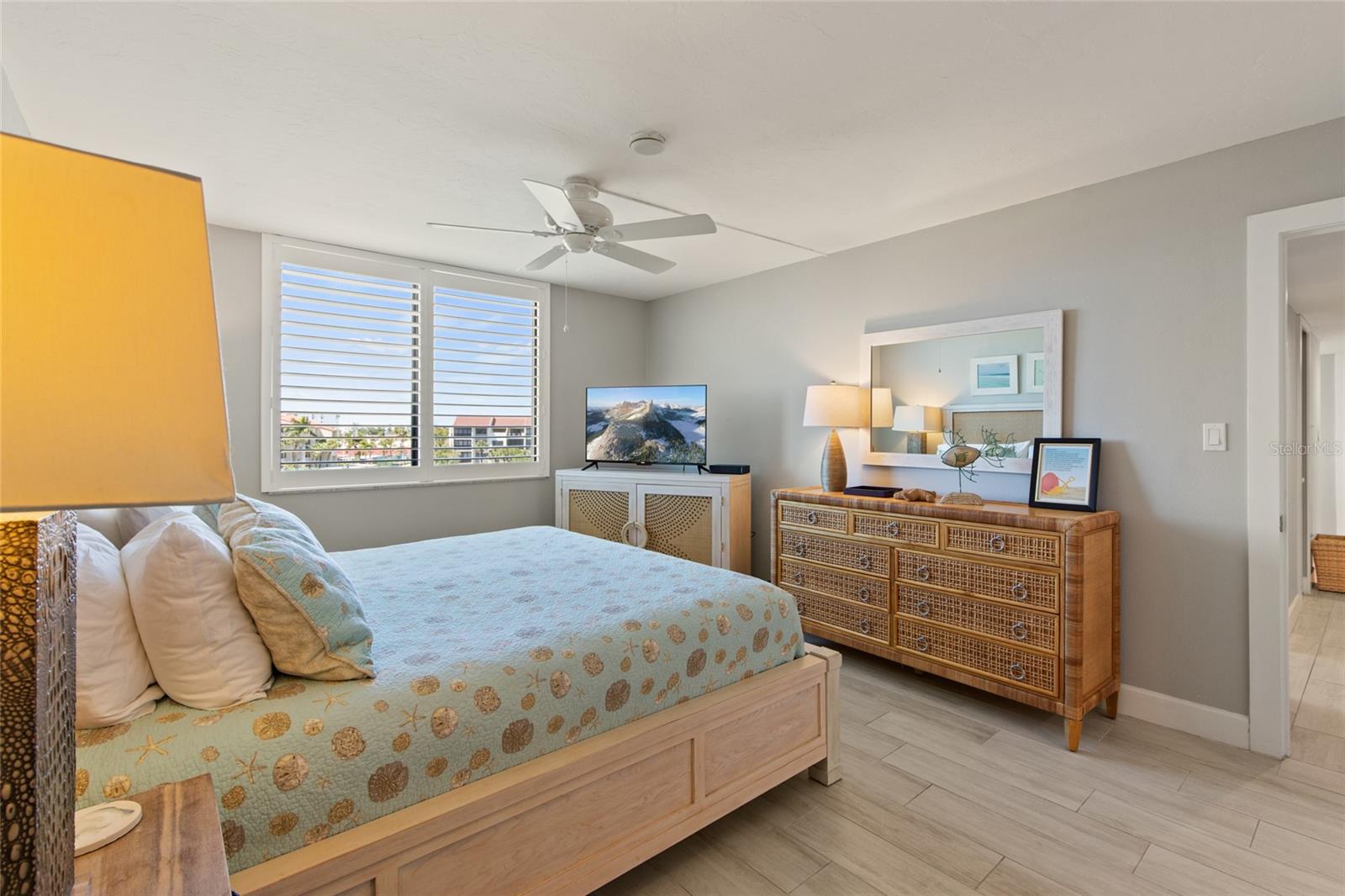 6266 MIDNIGHT PASS RD #404, SARASOTA, FL, 34242