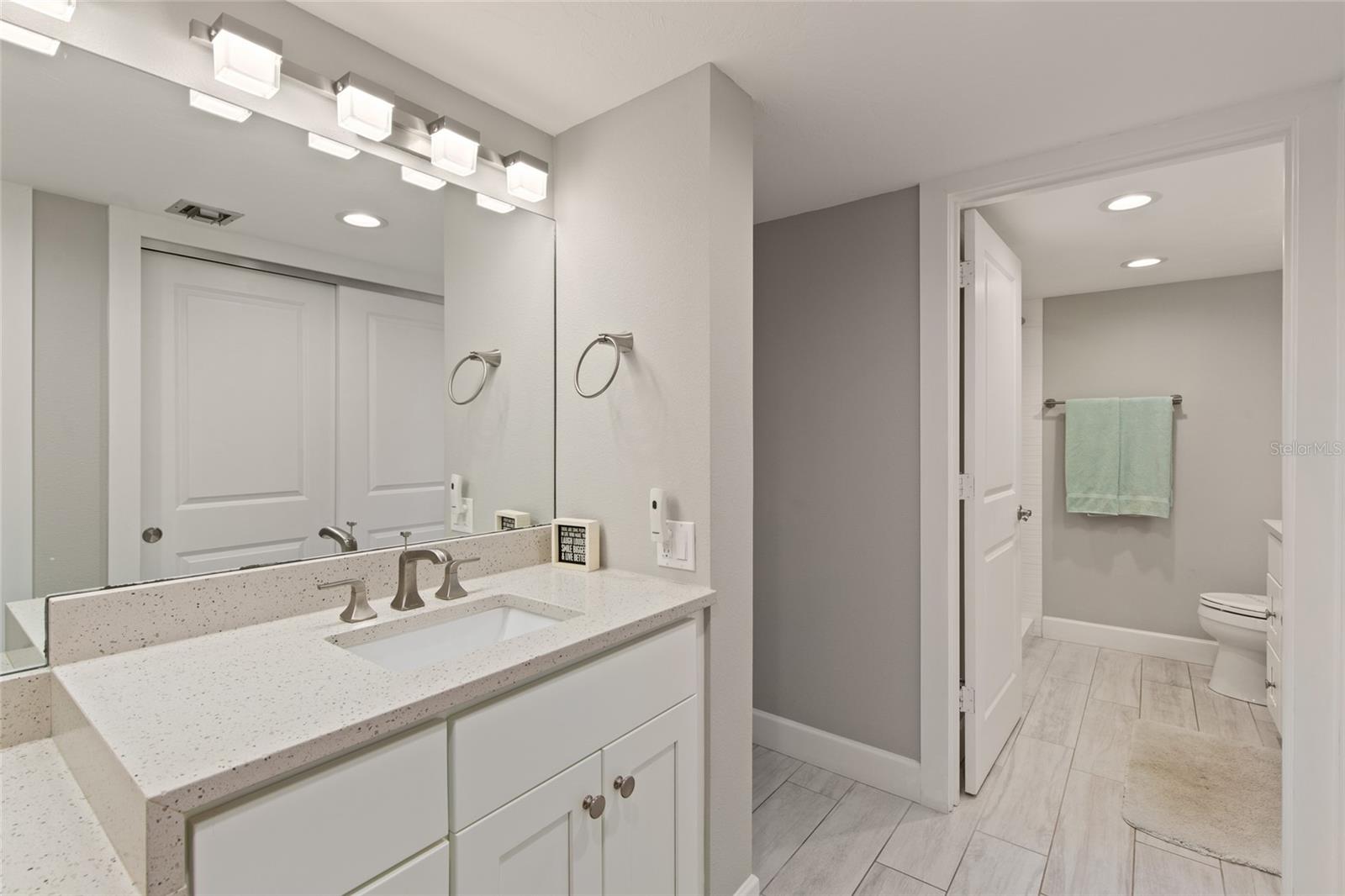 6266 MIDNIGHT PASS RD #404, SARASOTA, FL, 34242