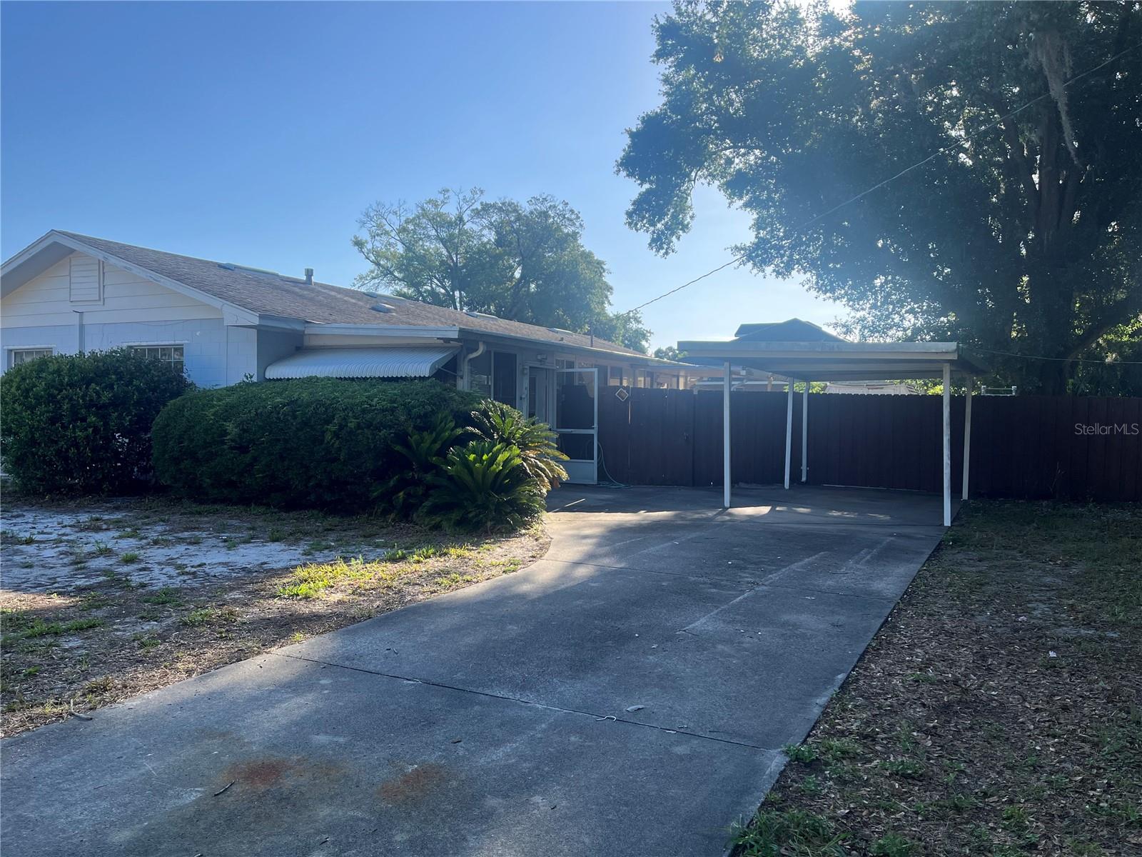 2390 NORTHLAND RD, MOUNT DORA, FL, 32757